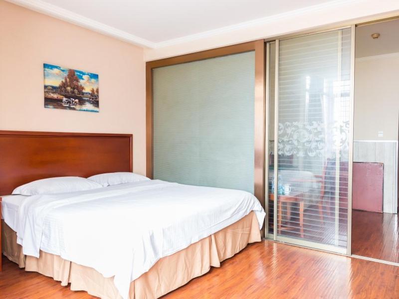 Greentree Inn Jiangsu Suzhou Kunshan High Speed Rail Station Hengshan Road Express Hotel Exterior foto