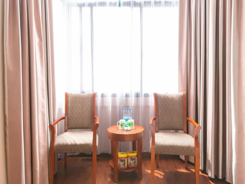 Greentree Inn Jiangsu Suzhou Kunshan High Speed Rail Station Hengshan Road Express Hotel Exterior foto