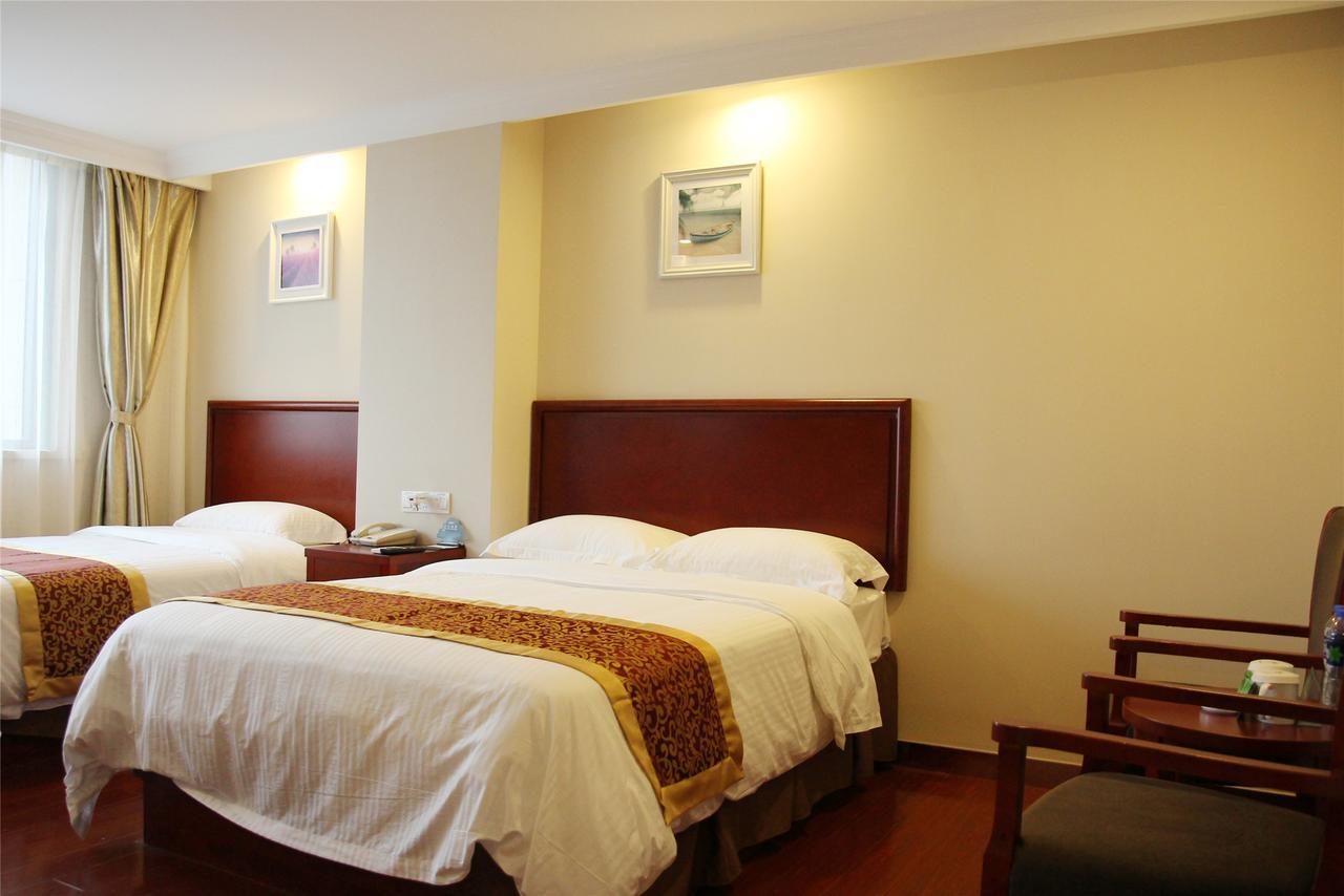 Greentree Inn Jiangsu Suzhou Kunshan High Speed Rail Station Hengshan Road Express Hotel Exterior foto